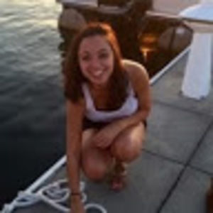 Meet your Posher, Lauren